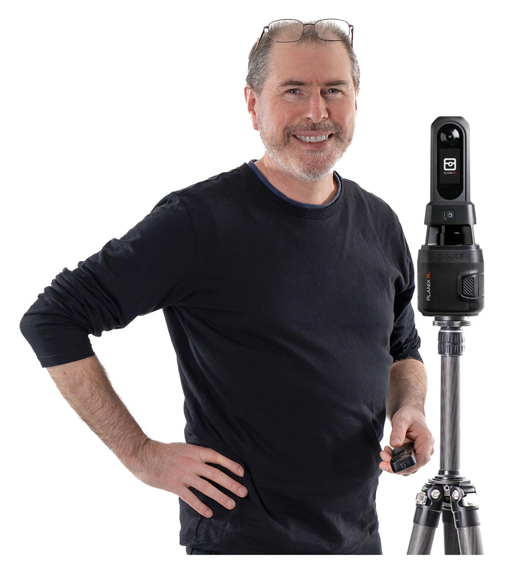 Marc Charette from Work Pics 360 on site with the iGUIDE PLANIX scanning camera