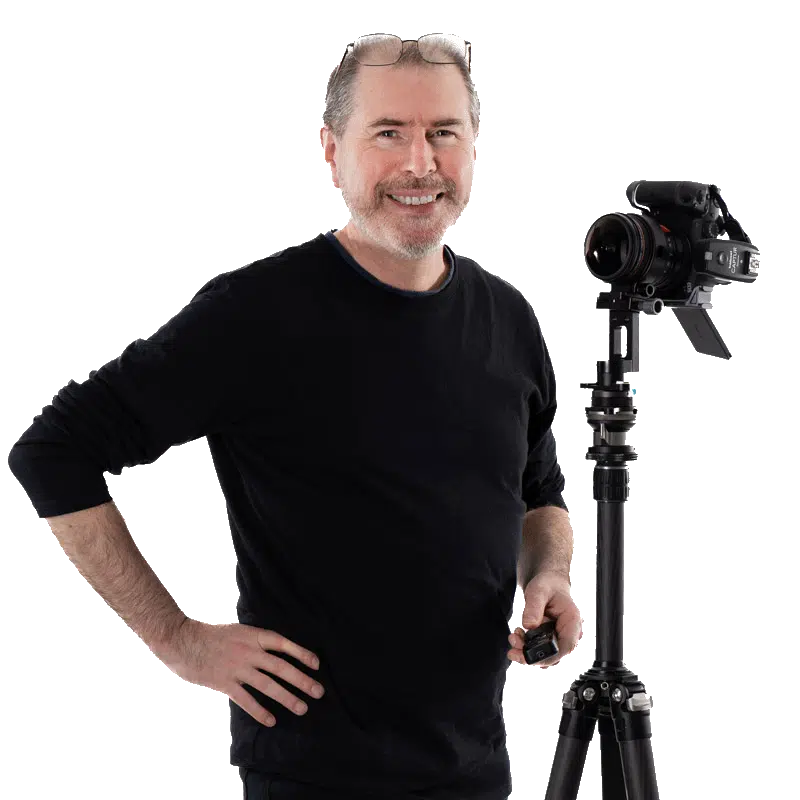 CCDM4316-marc-charette Marc Charette Photo with 360 camera rig on tripod